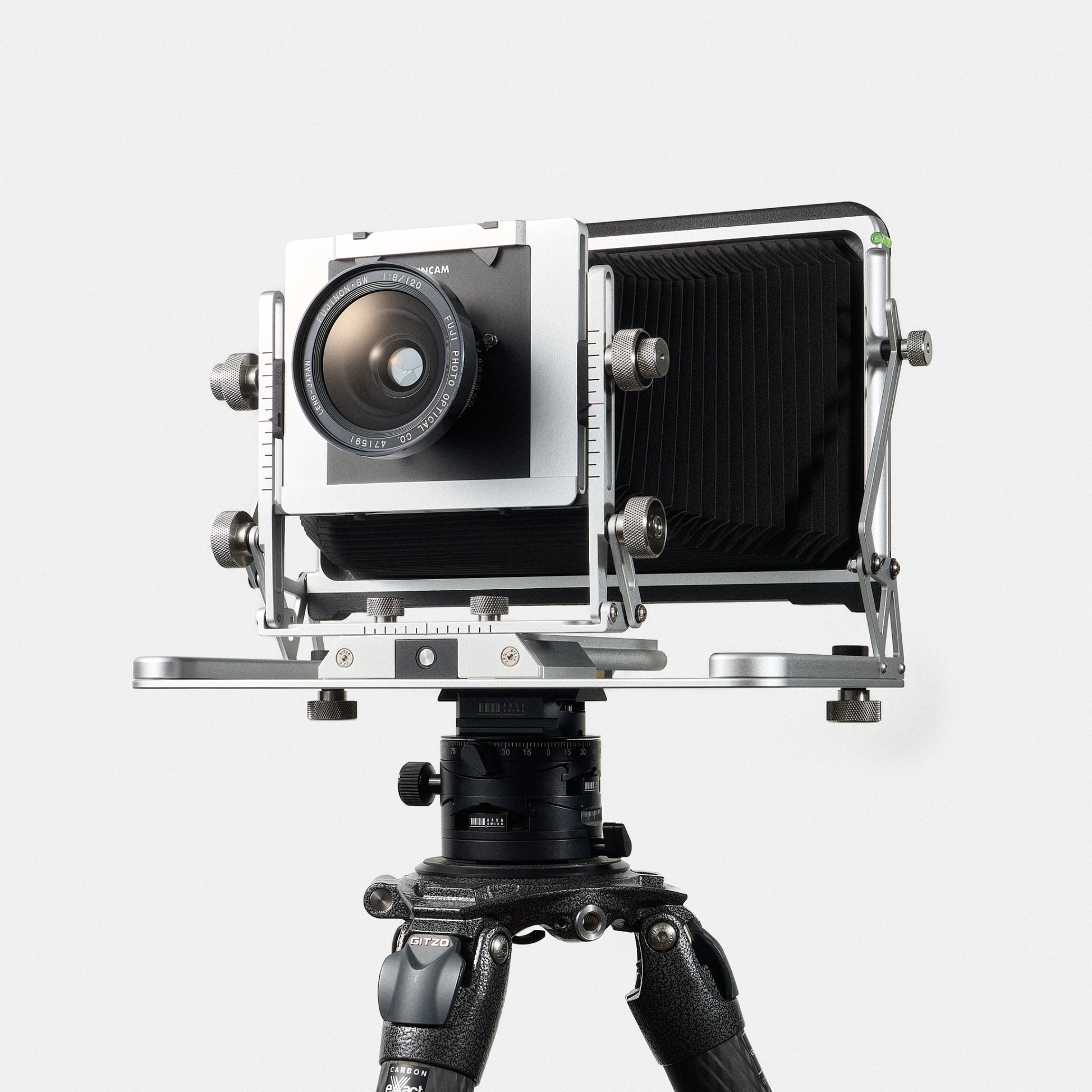 HSINCAM 410 4×10 large format camera three-quarter front view